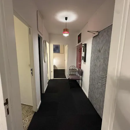 M M Central Vintage Family, Handwerker Und Monteure Apartments Berlin Room photo